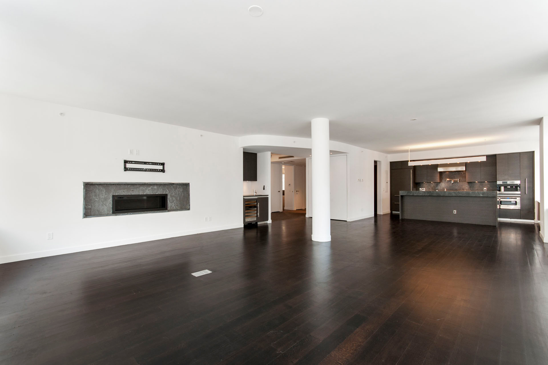 323ParkAvenueSouth8FLOOR-GramercyNewYork_Rick_Kelly_DouglasElliman_Photography_27384675_high_res