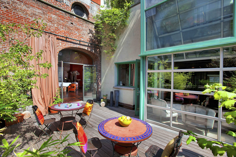 20120813-210e5th3-mfb-terrace2